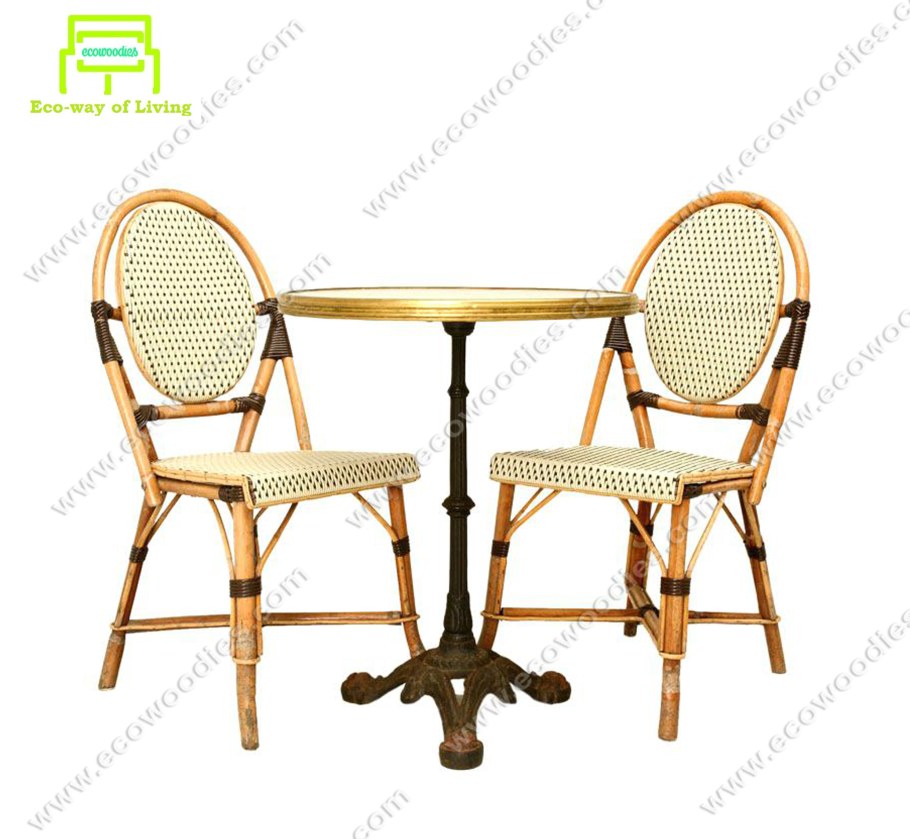 Стул Tables and Chairs