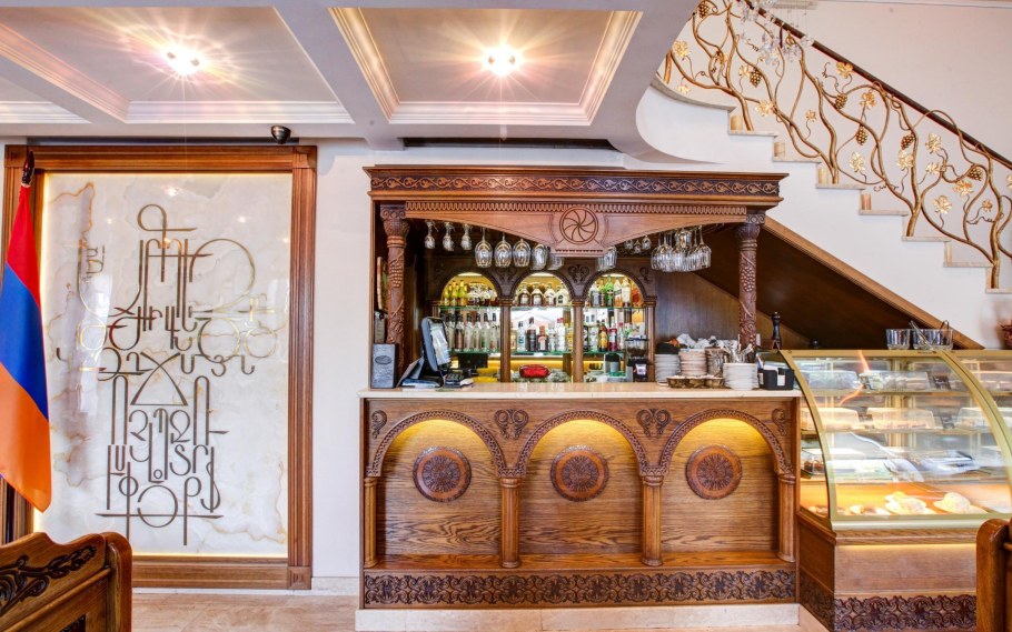 Трактир Армения на Тверской