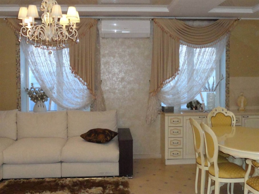 Шторы в кухне гостиной