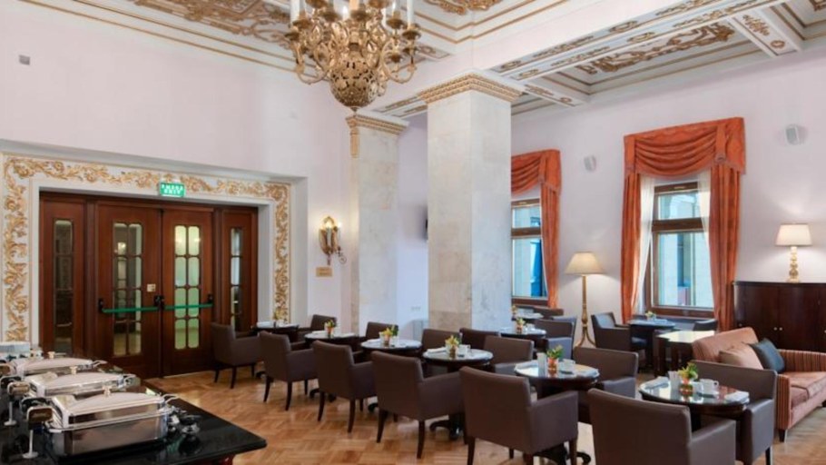 Представительская гостиная Хилтон Ленинградская