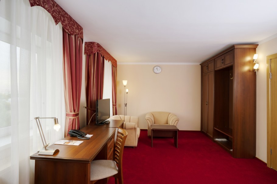 Максима Славия отель Москва