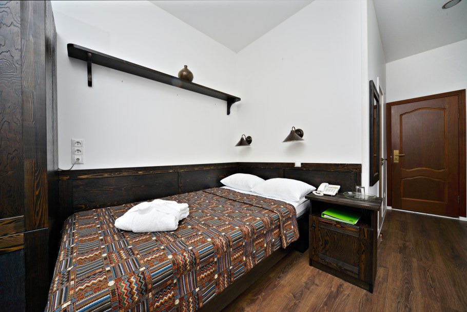 Гостиница Ярославская в Москве на ВДНХ