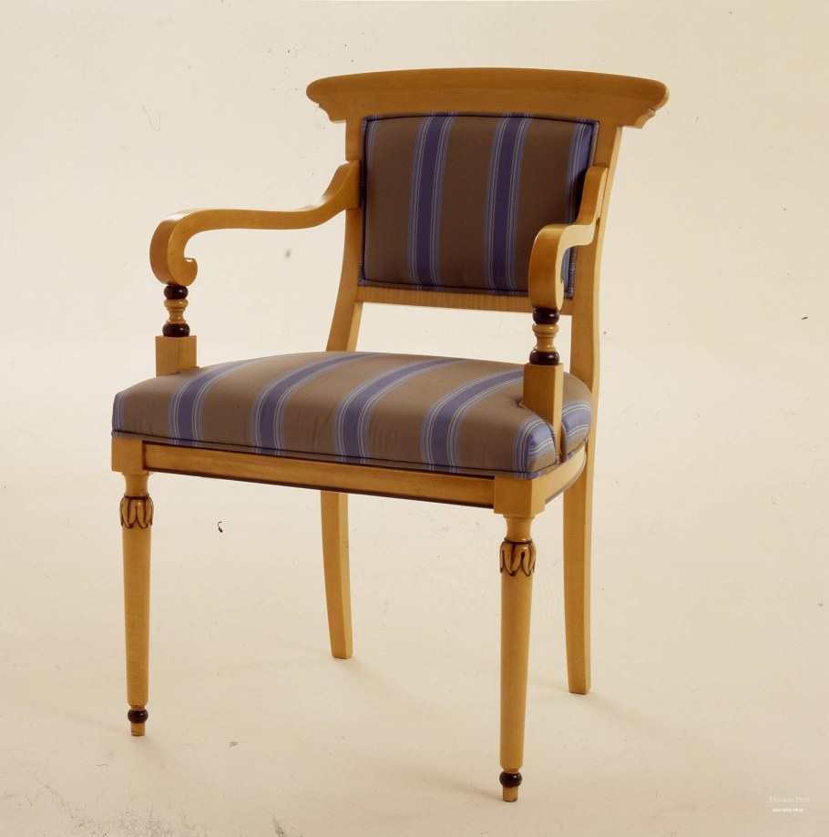 Стул натуральное дерево