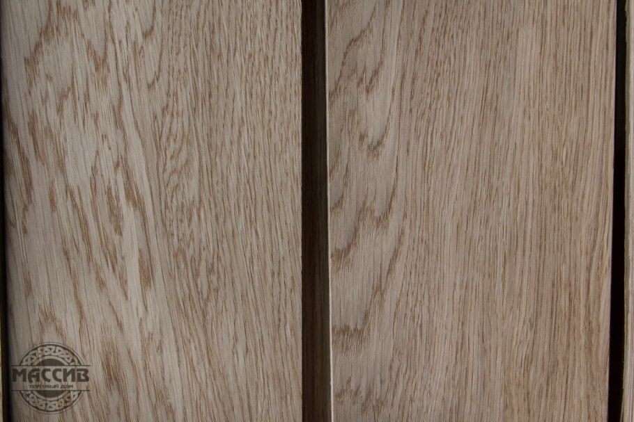 Шпон дуб тангенциальный 3050х210х0,6 мм