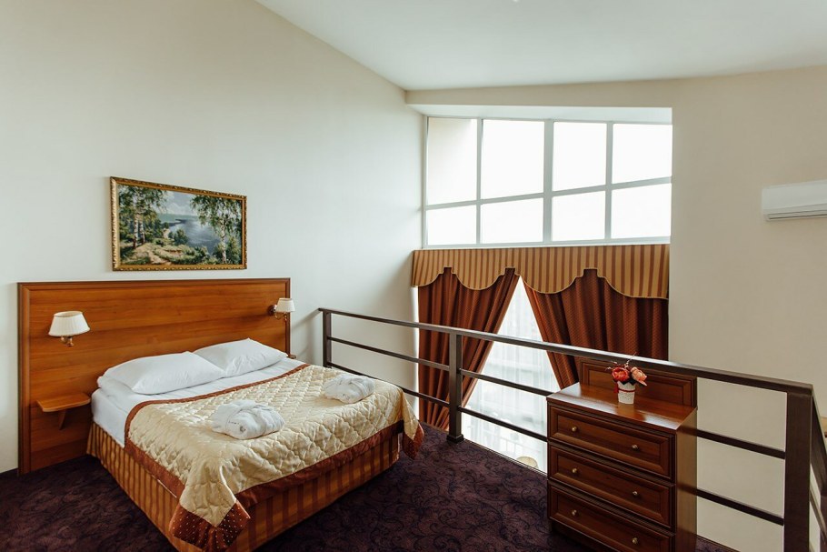 Гостиничный комплекс любим Ярославль