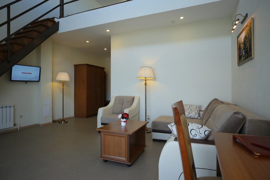 Отель любим Люкс