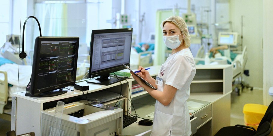 Врачи городской больницы