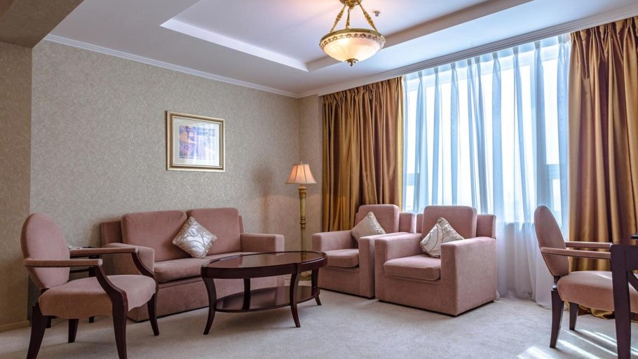 Мегапалас отель Южно-Сахалинск