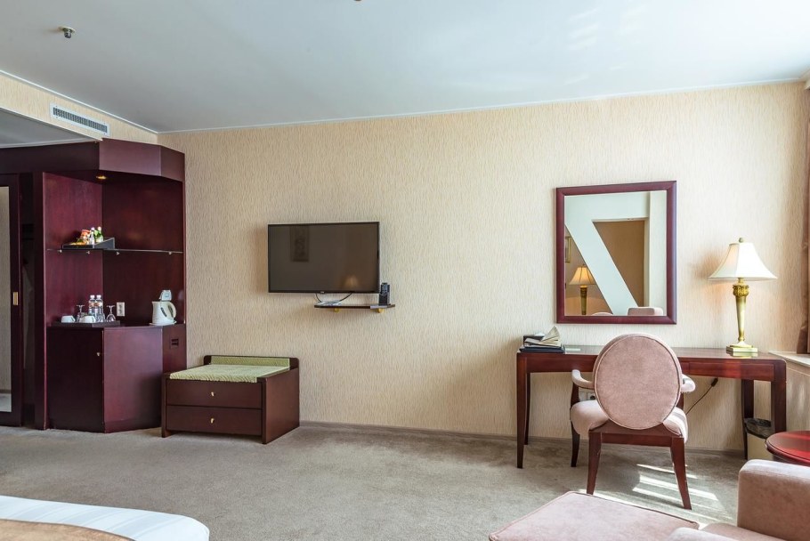 Гостиница мега Палас отель Южно-Сахалинск