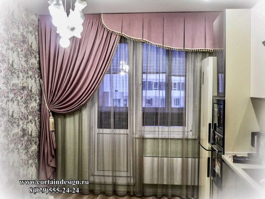 Шторы на окно с балконом