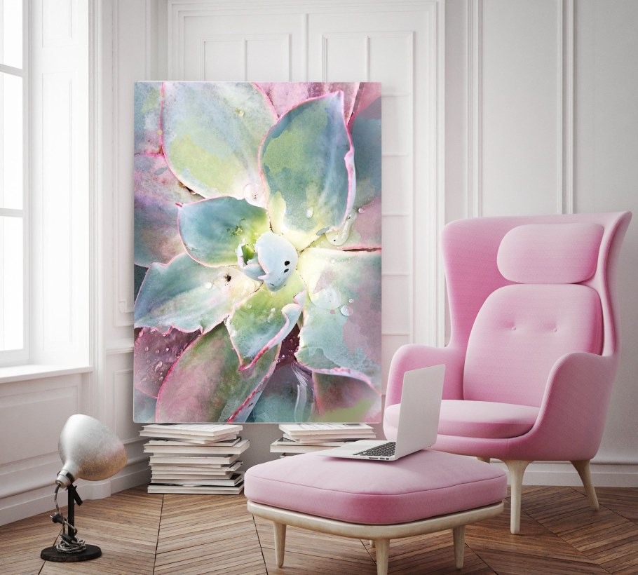 Акварельная абстракция в интерьере