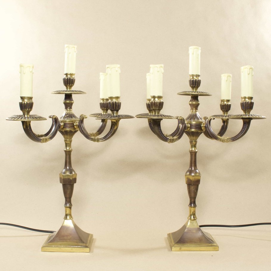 Электрический подсвечник