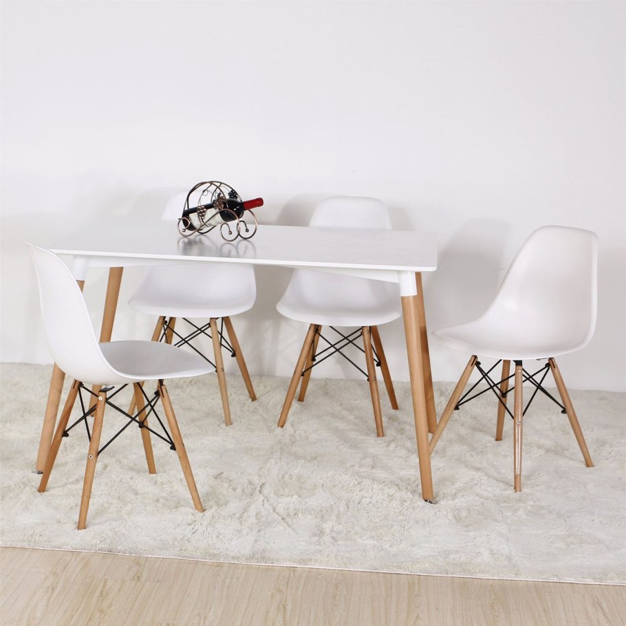 Стул Eames DSW белый