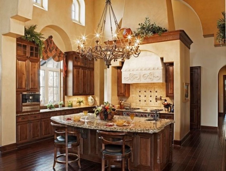 Интерьер кухни гостиной в Тосканском стиле