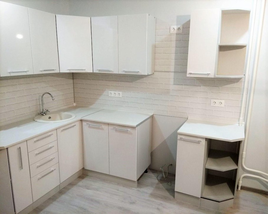 Кухня олива белый глянец ДСВ