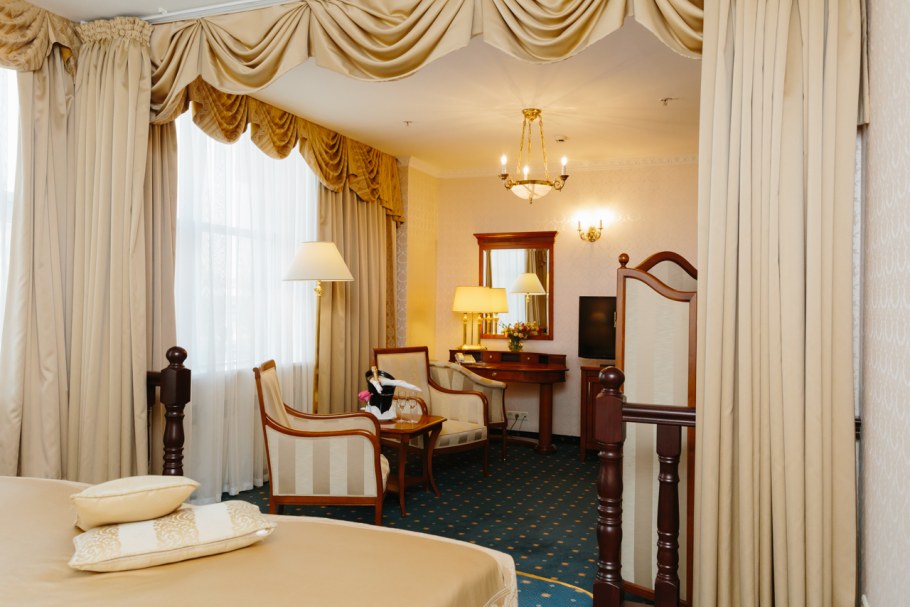 Гранд отель Эмеральд Санкт-Петербург