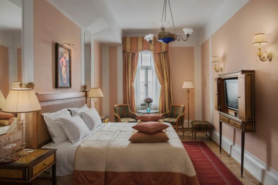 Отель Belmond Grand Hotel Europe