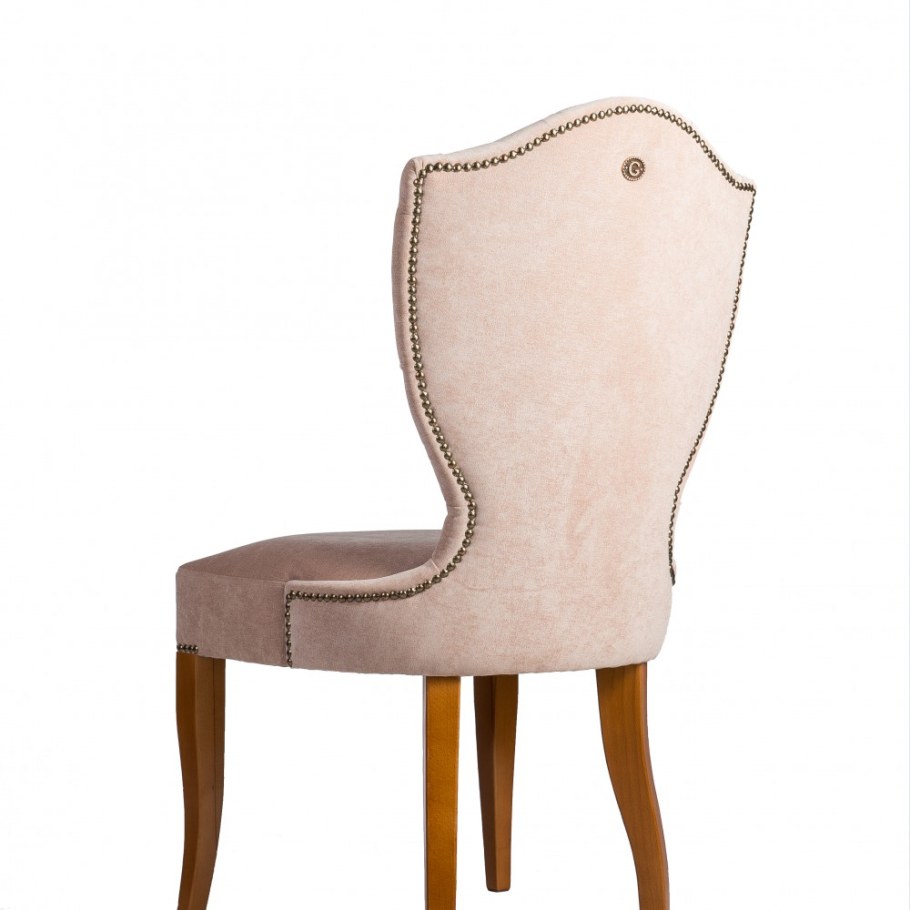 Стул дизайнерский мягкий