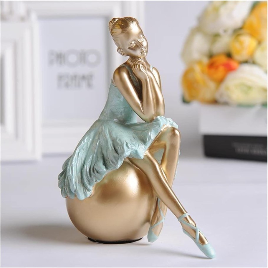 Красивые статуэтки для интерьера