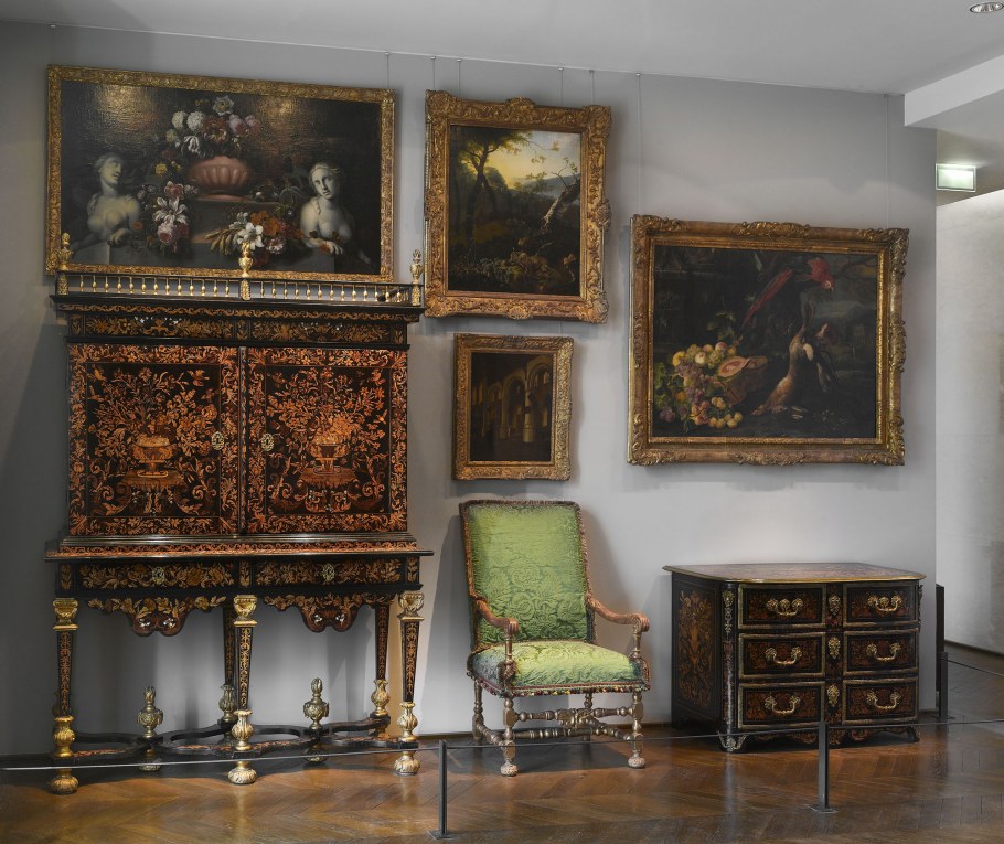 Музей декоративного искусства Париж навет