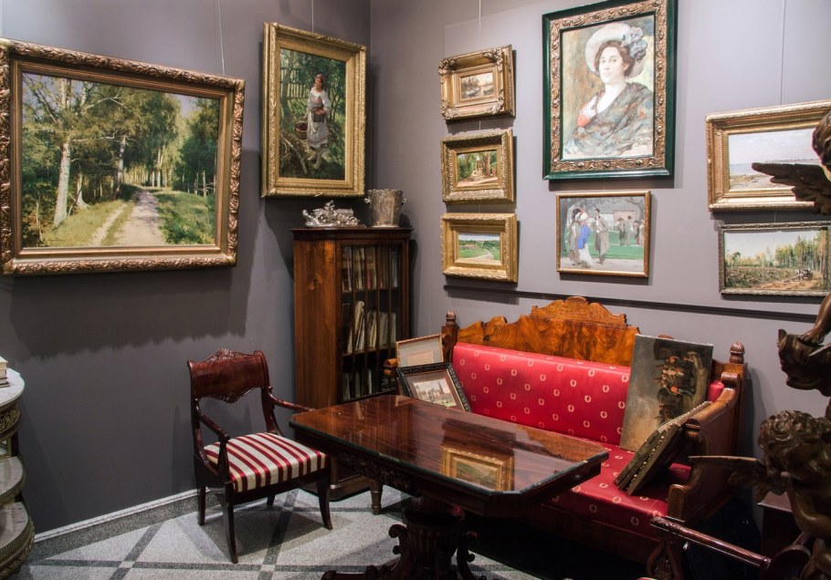 Антикварная галерея Петербург