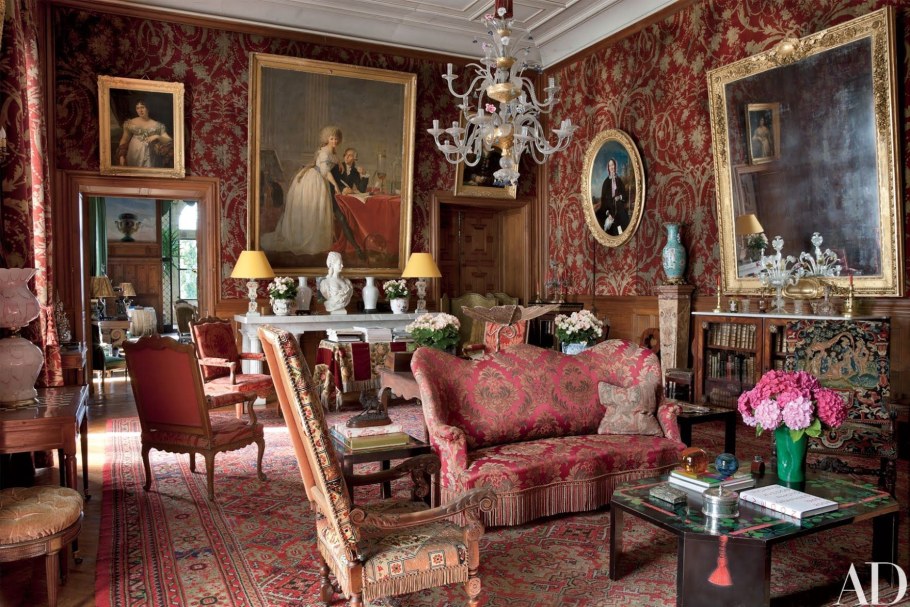 Старинный интерьер салон