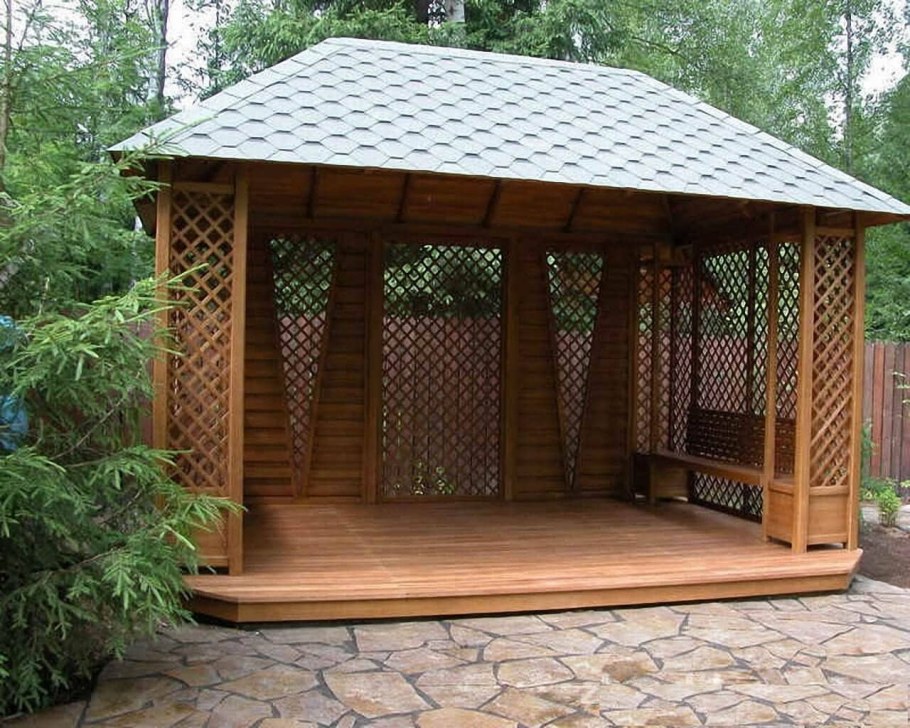 Летние деревянные беседки