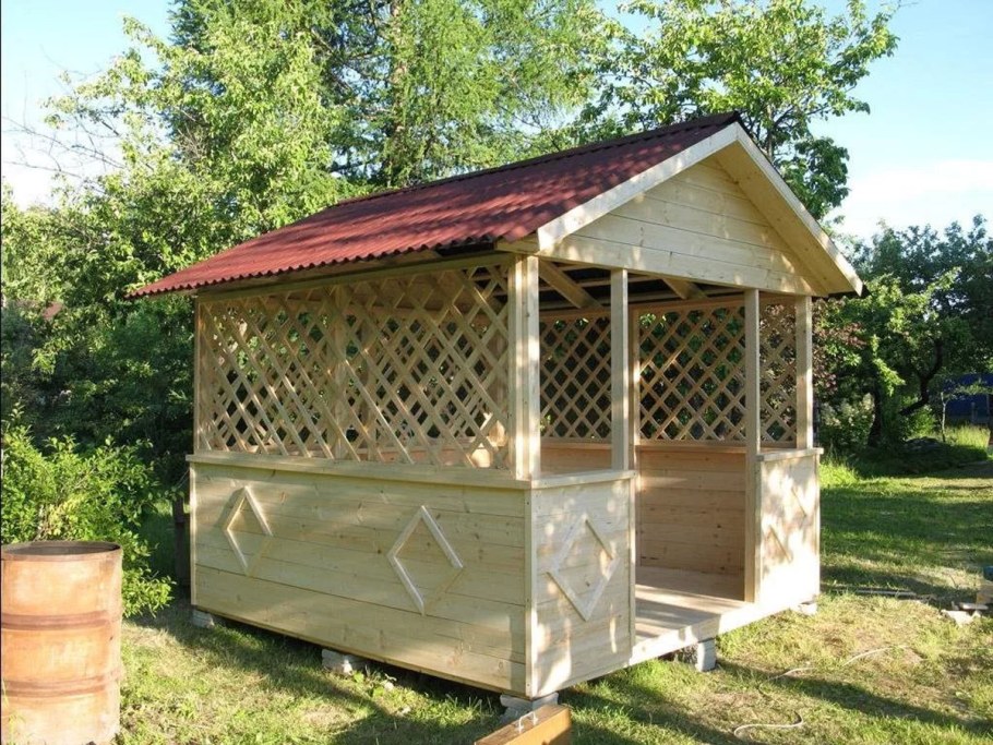 Беседка брусовая Gazebos