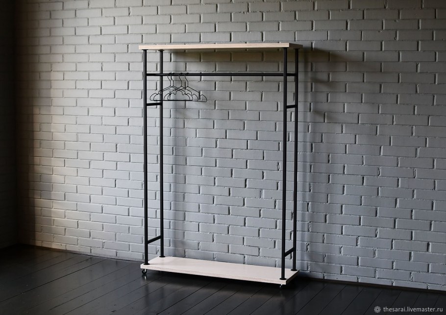 Напольная вешалка Loft Ply на колесиках