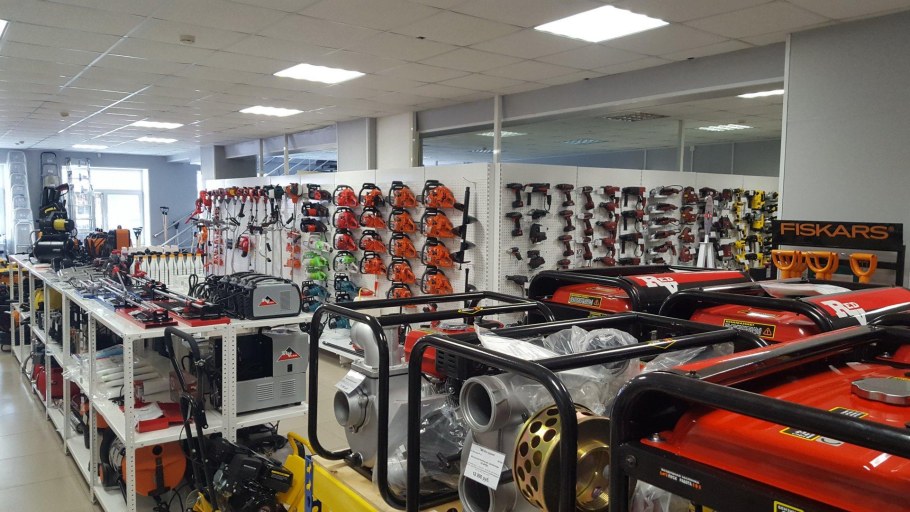 Магазин инструментов