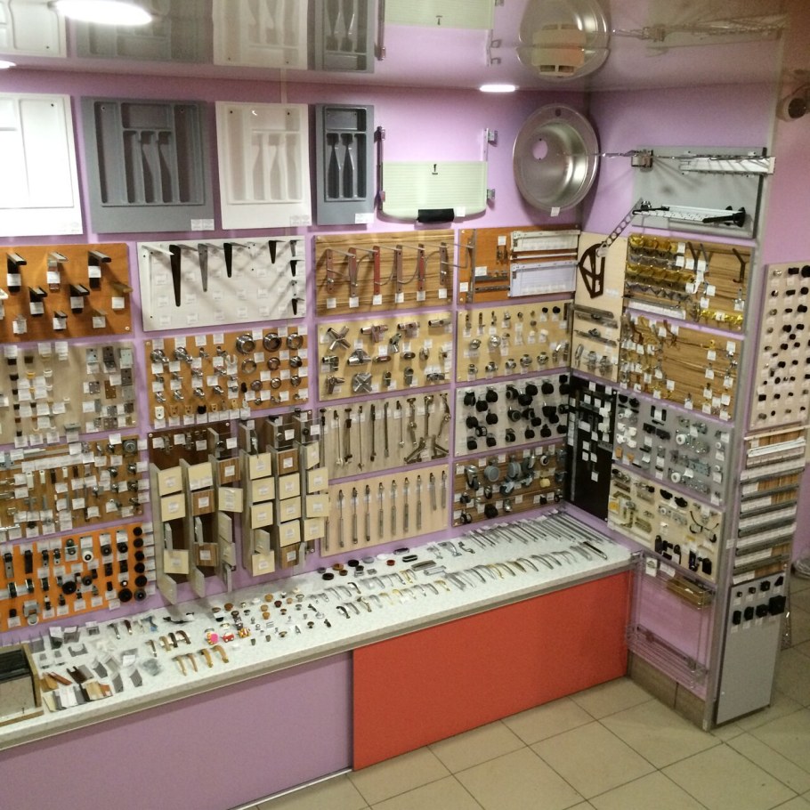 Мебельная фурнитура Челябинск братьев Кашириных