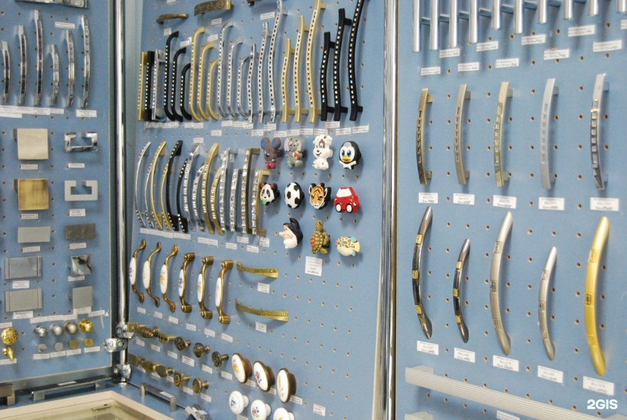 Мебельная фурнитура