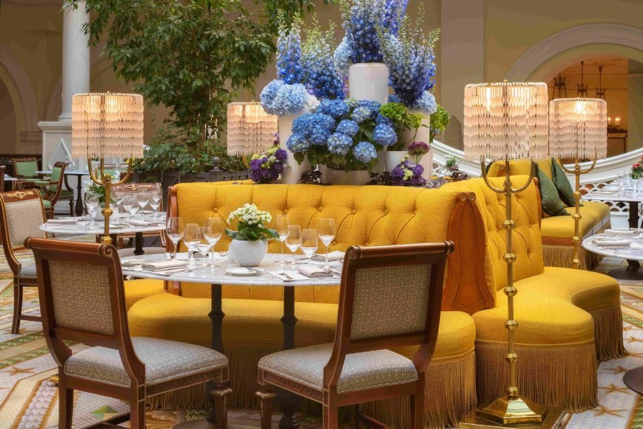 Отель four Seasons Санкт-Петербург