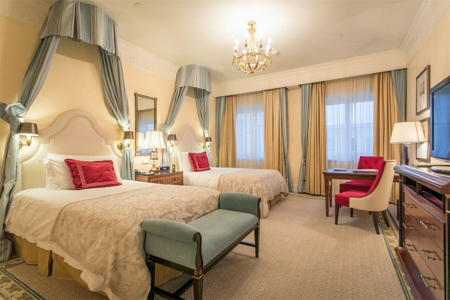 Отель four Seasons Санкт-Петербург