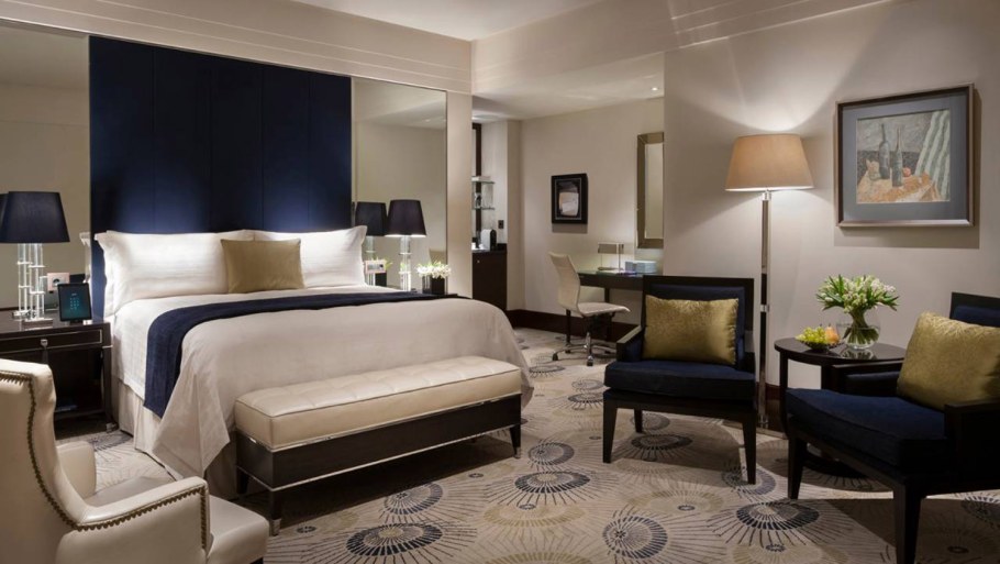 Гостиница 4 Seasons Москва