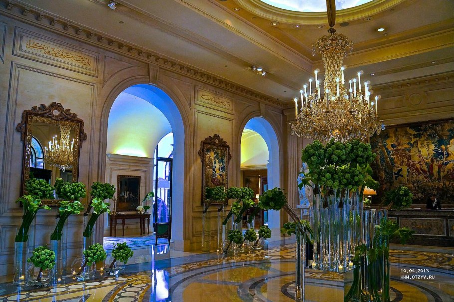 Отель 4 сезона Санкт-Петербург