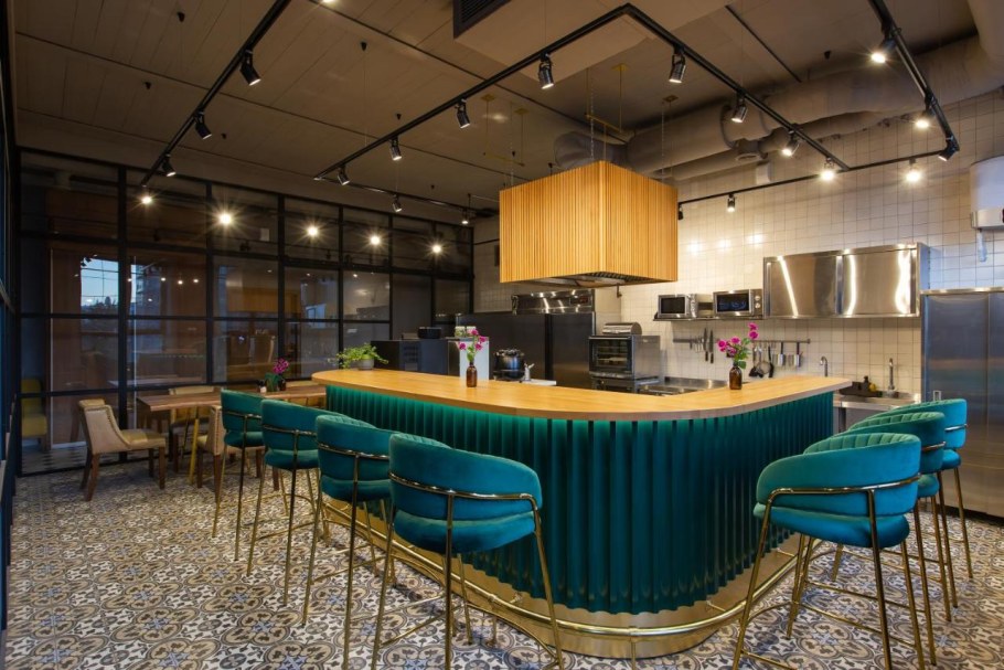 Q-Block капсульный отель Москва