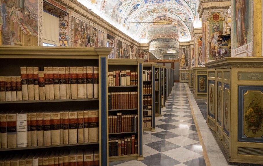 Апостольская библиотека Ватикана (Ватикан, 1455)