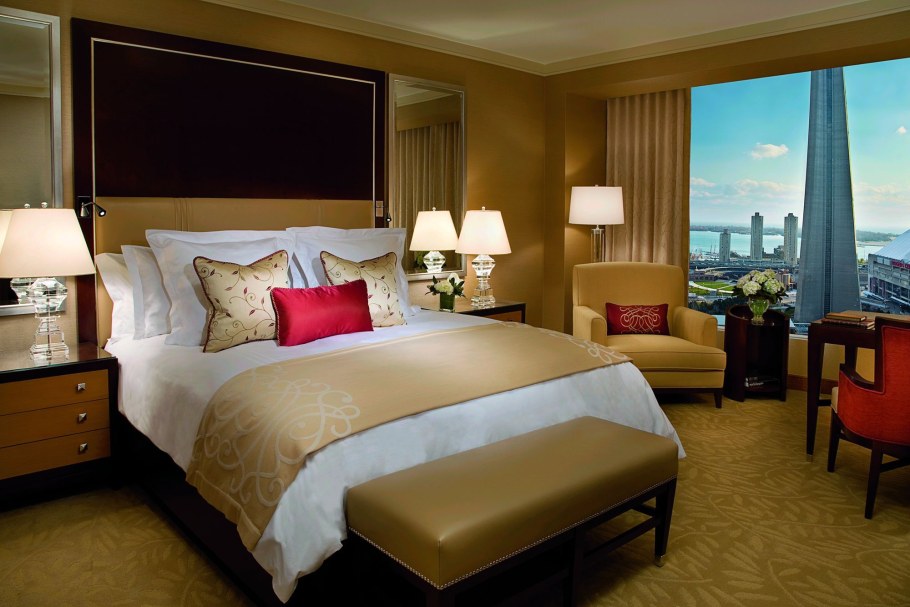 Торонто отели 5 звезд