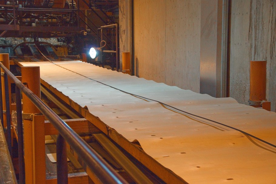 Лущеный шпон фанера