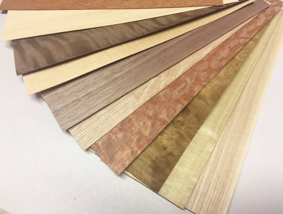 Раскладка цветов шпона