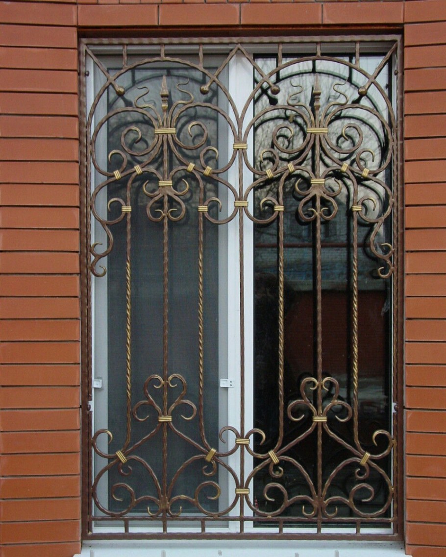 Кованые решетки на окна