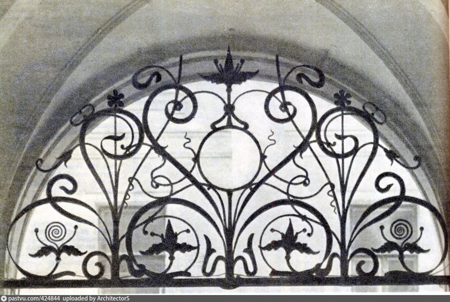 Кованная решетка на арочный проем