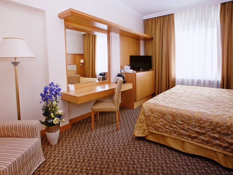 Милан 4* отель Москва