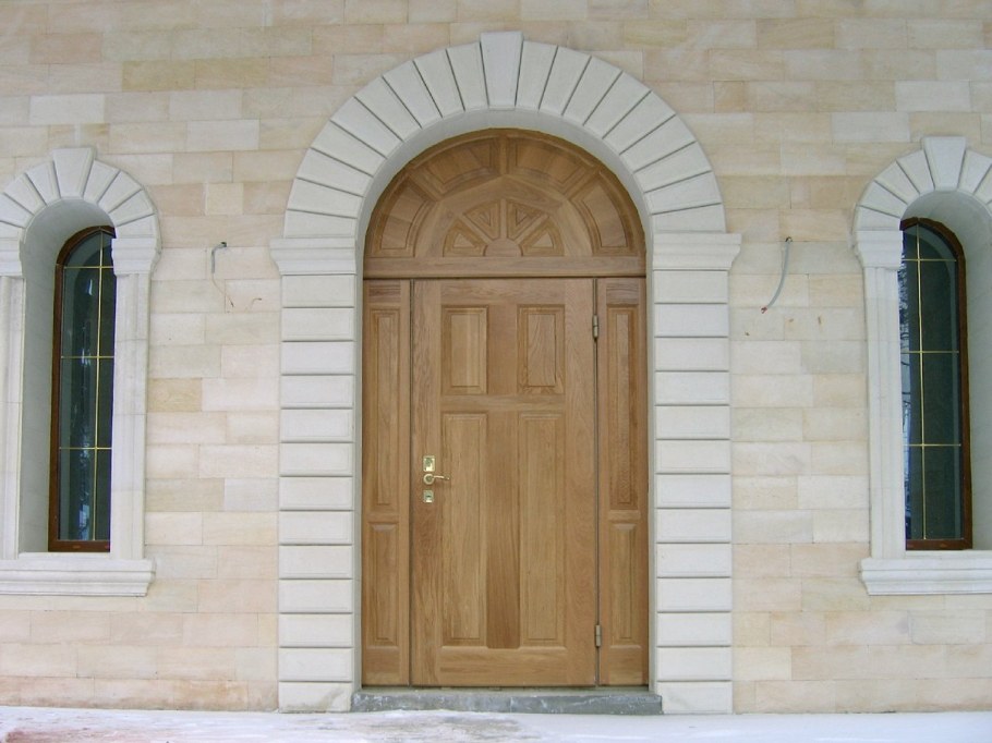 Дагестанский камень для фасада красный замок