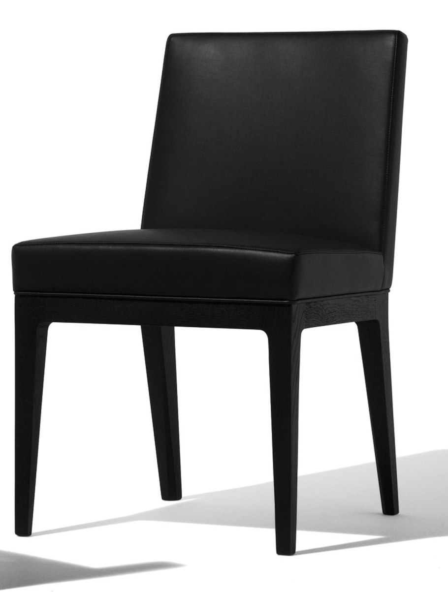 Стул черный мягкий