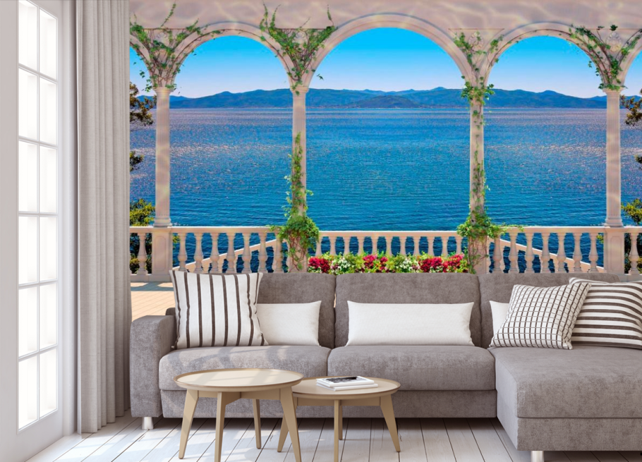 Веранда с диванами с видом на море