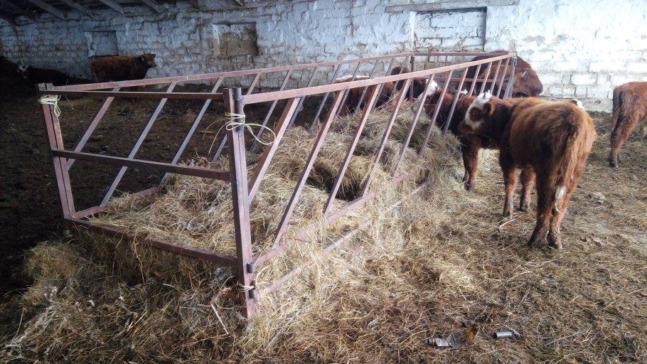 Кормушка сенник для КРС