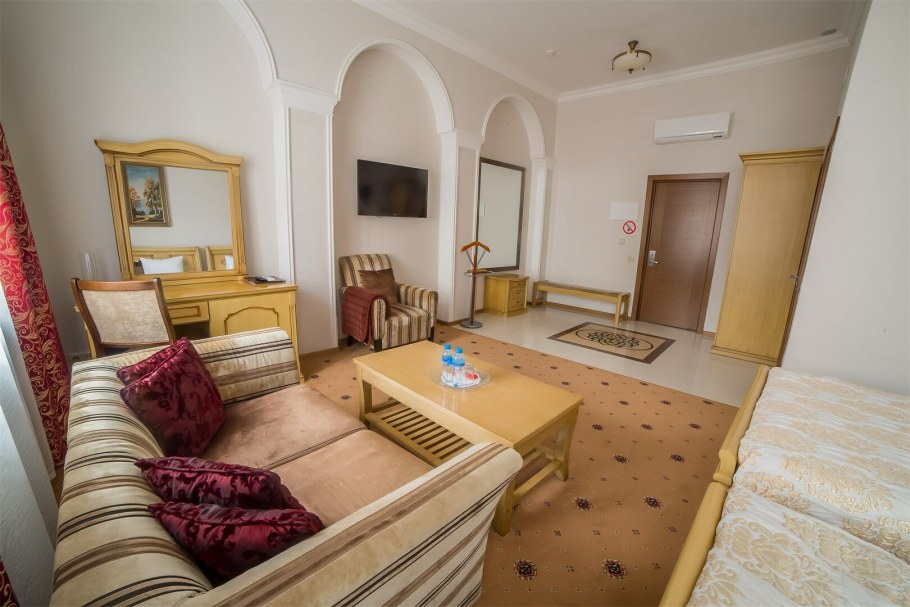 Отель губернатор Тверь