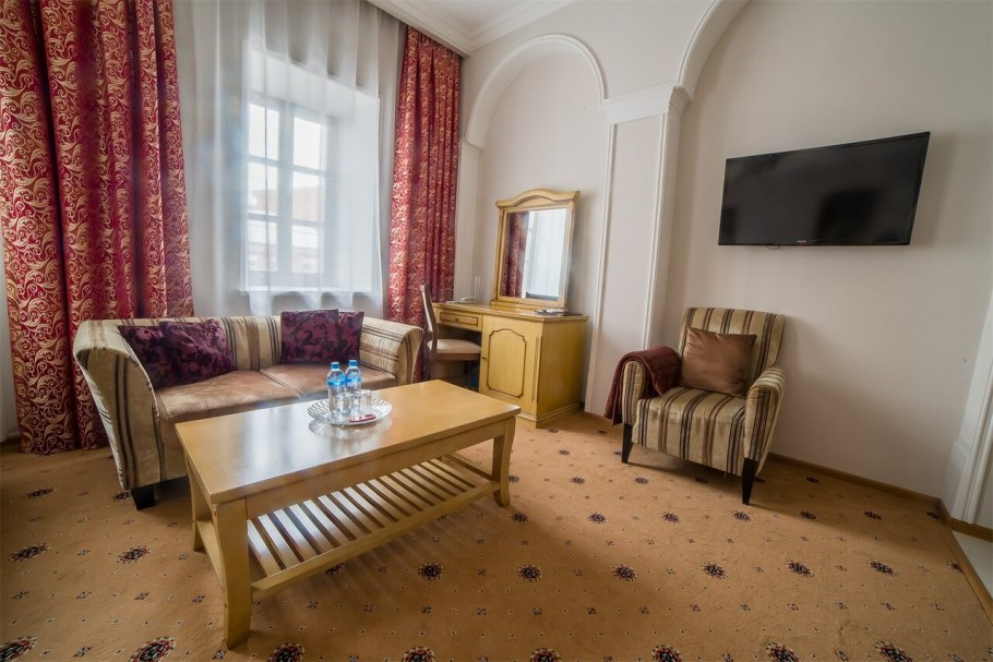 Отель губернатор Тверь